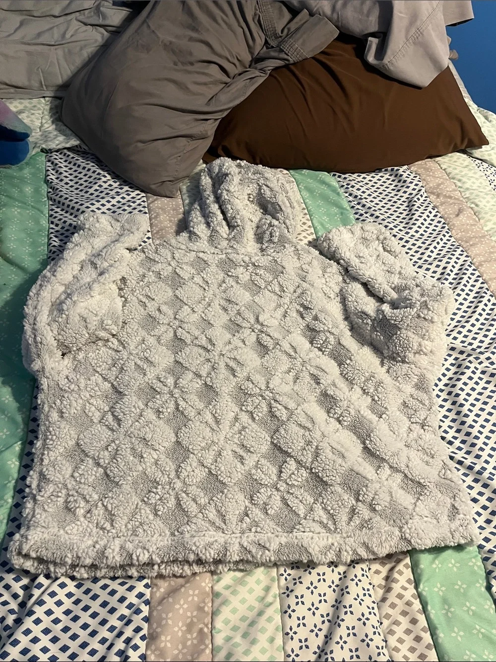 Cozy Fluffy Light Gray ladies’ Plush Hoodie pajamas set